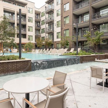 Experience Elevated Living At The Stylish Westerly Apartments In Dallas Exterior photo