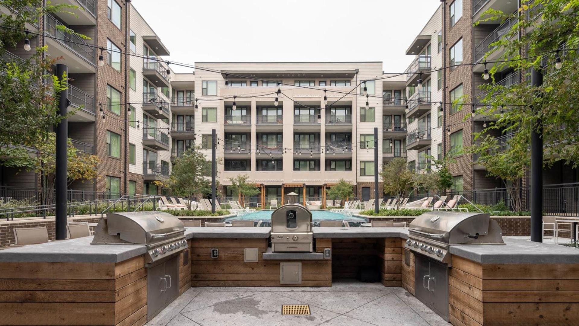 Experience Elevated Living At The Stylish Westerly Apartments In Dallas Exterior photo